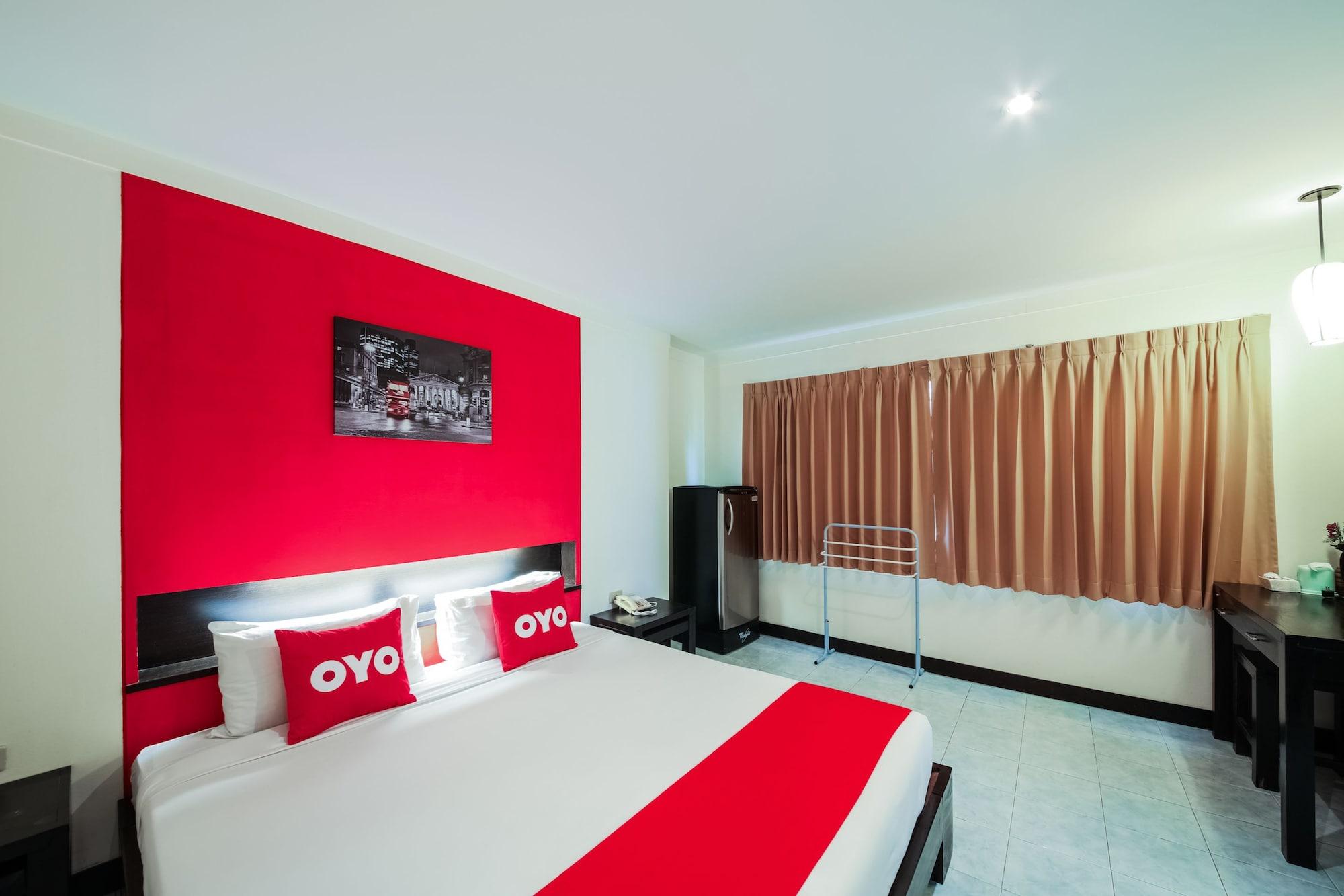 Oyo 244 Roar Inn Patong Eksteriør bilde
