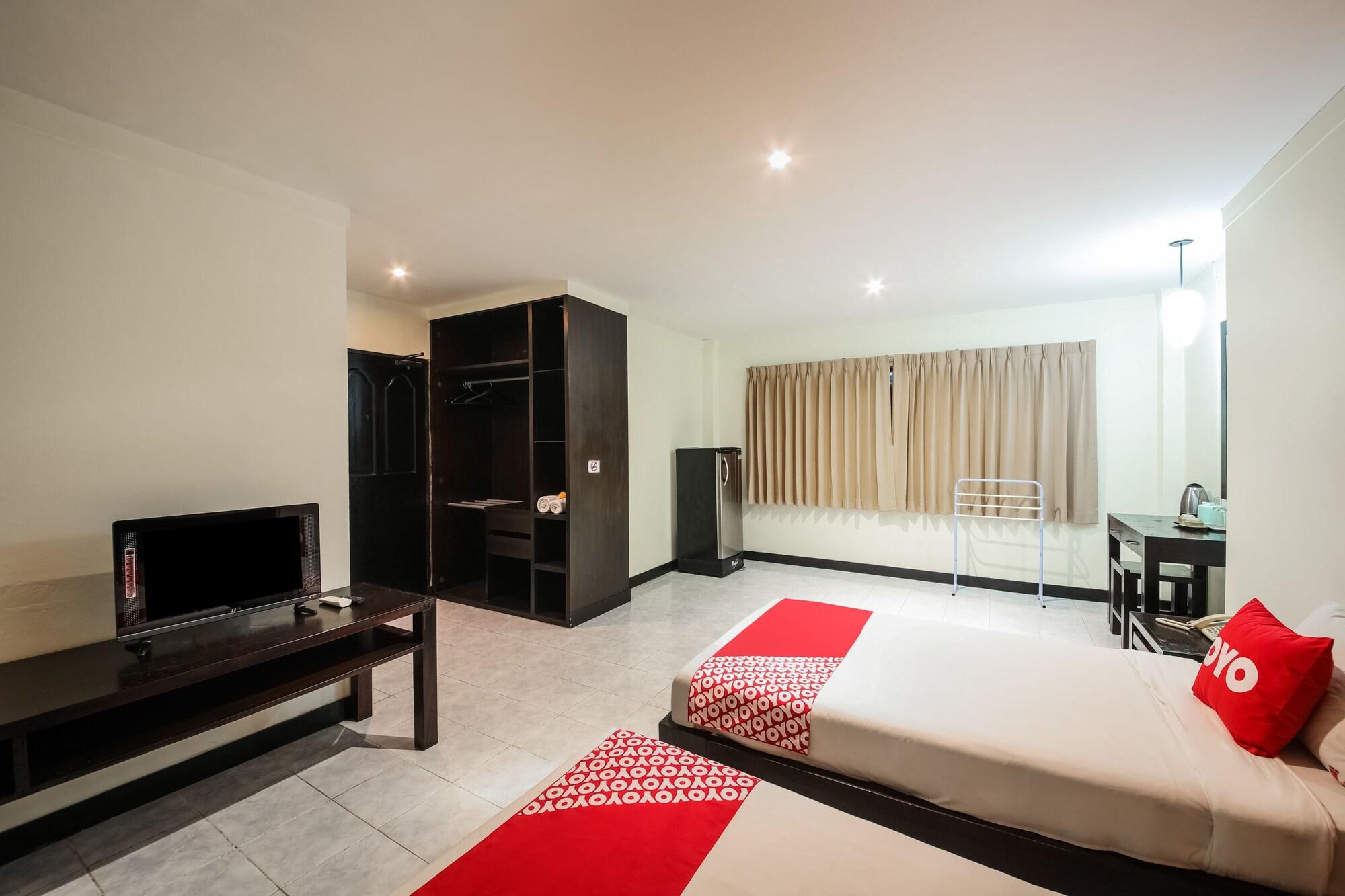 Oyo 244 Roar Inn Patong Eksteriør bilde