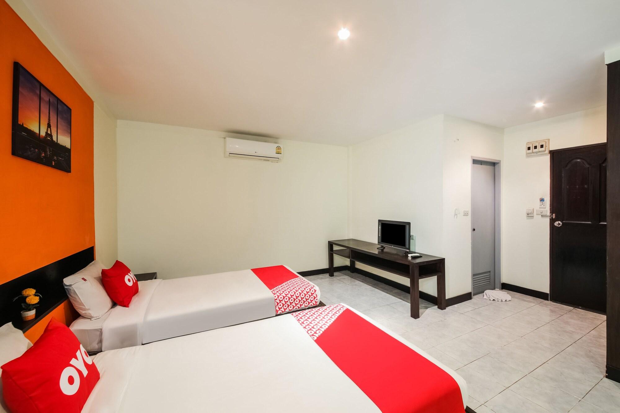 Oyo 244 Roar Inn Patong Eksteriør bilde