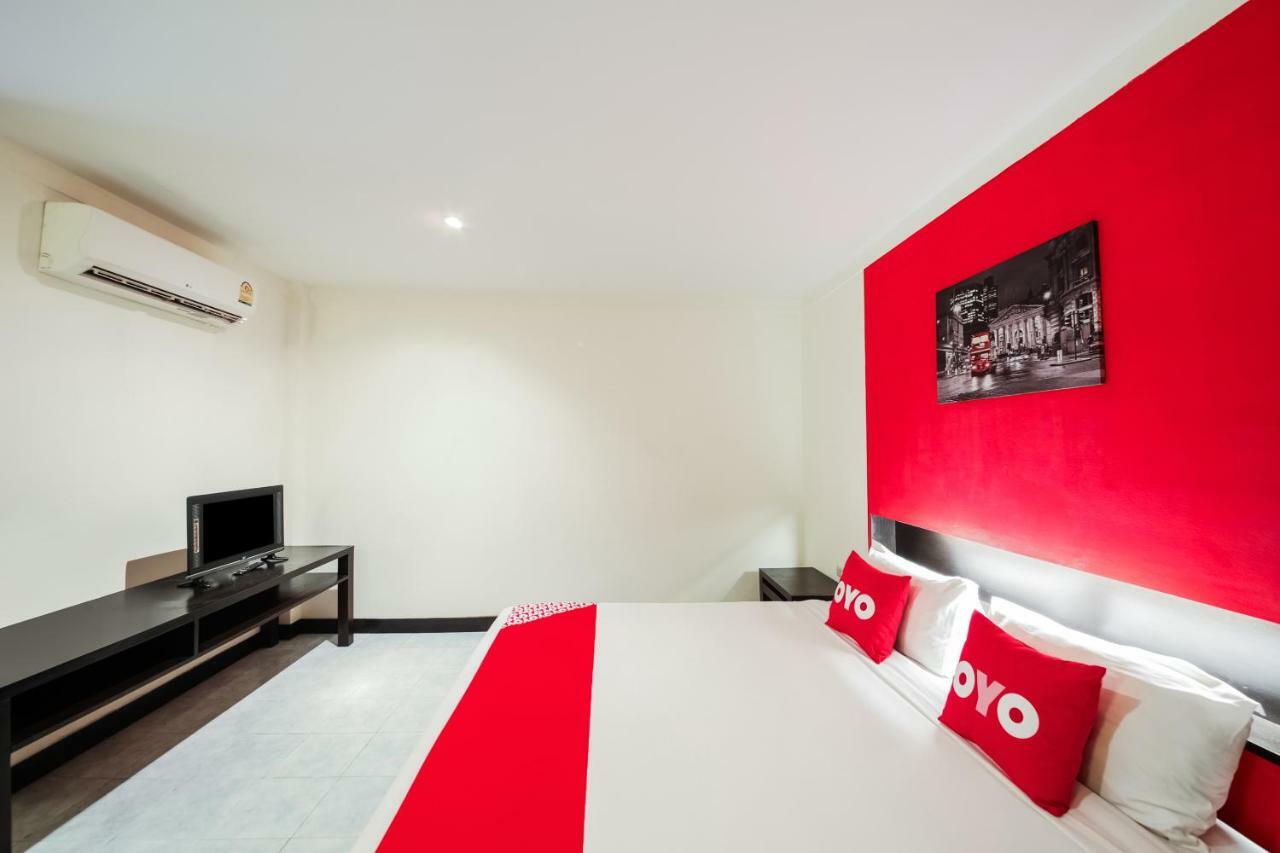 Oyo 244 Roar Inn Patong Eksteriør bilde
